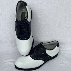 Mizuno men's spikeless golf lace up golf shoes 9527 Size 8.5 Wide EUC